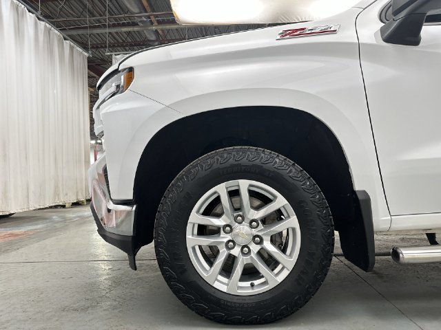Used 2019 Chevrolet Silverado 1500 LT w/ All-Star Edition AWD/4WD image 22
