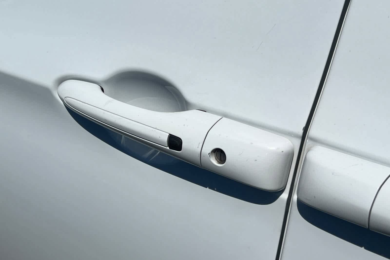 Used 2021 Chrysler Voyager Lxi image 7