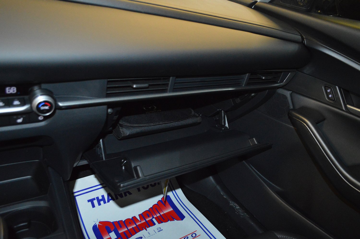 New 2026 MAZDA CX-30 AWD 2.5 S w/ Select Sport Pkg image 22