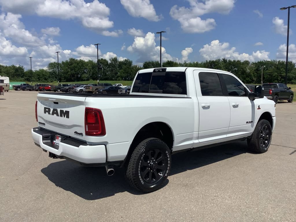 New 2025 RAM 2500 Laramie AWD/4WD image 7