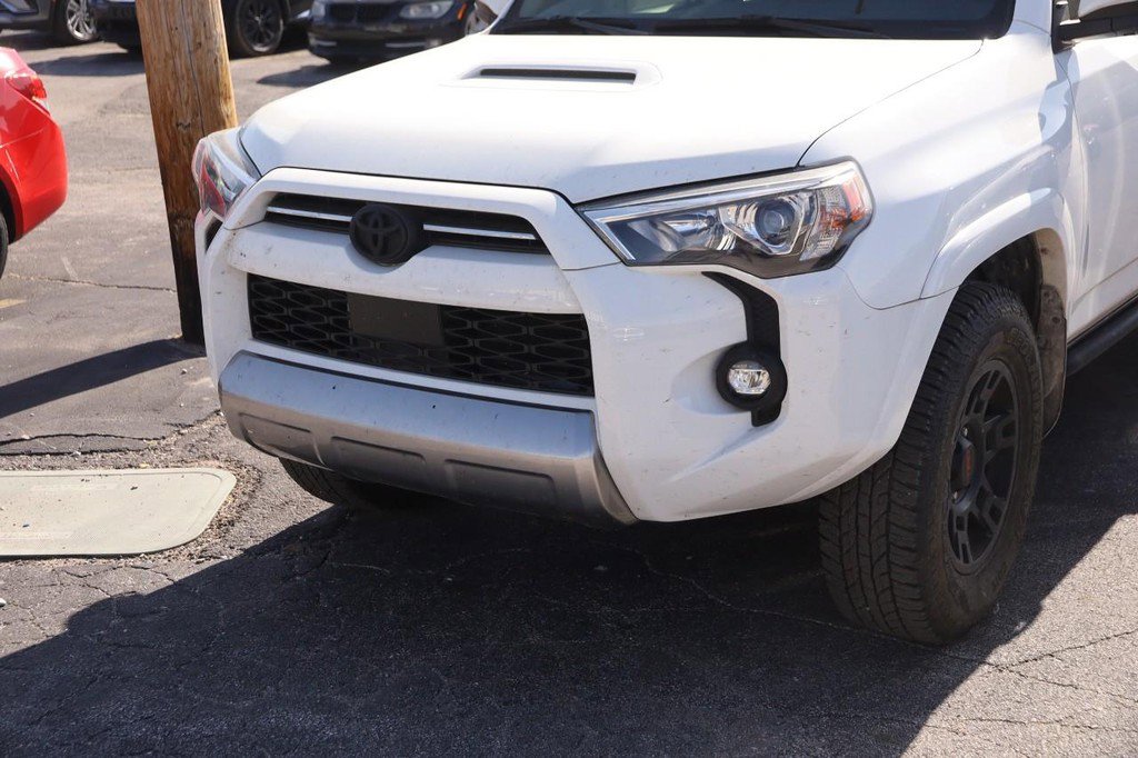 Certified 2022 Toyota 4Runner TRD Off-Road Premium w/ Moonroof Package image 5