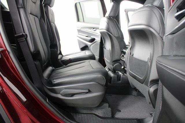 New 2025 Jeep Grand Cherokee L Limited w/ Black Appearance Package image 23