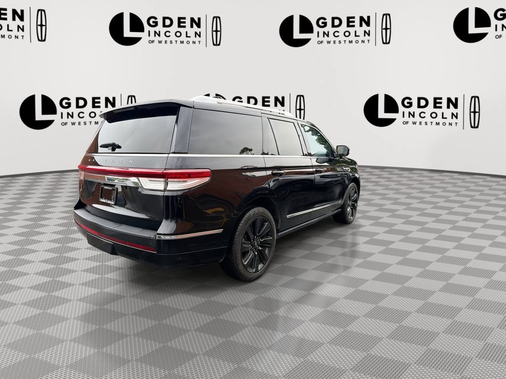 Used 2024 Lincoln Navigator Reserve AWD/4WD image 8