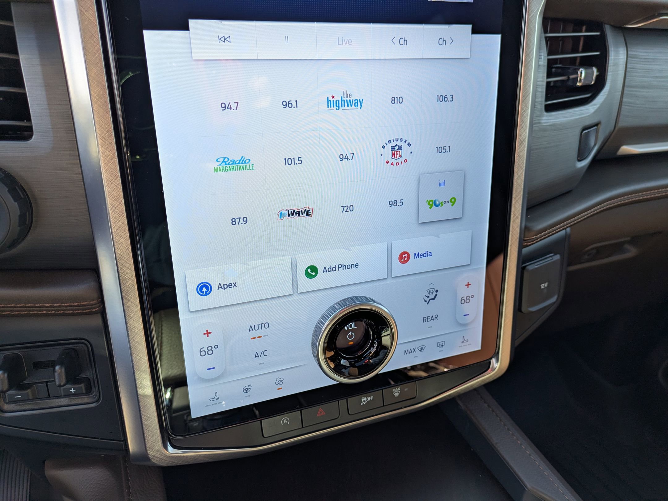 Certified 2024 Ford Expedition Max King Ranch image 27