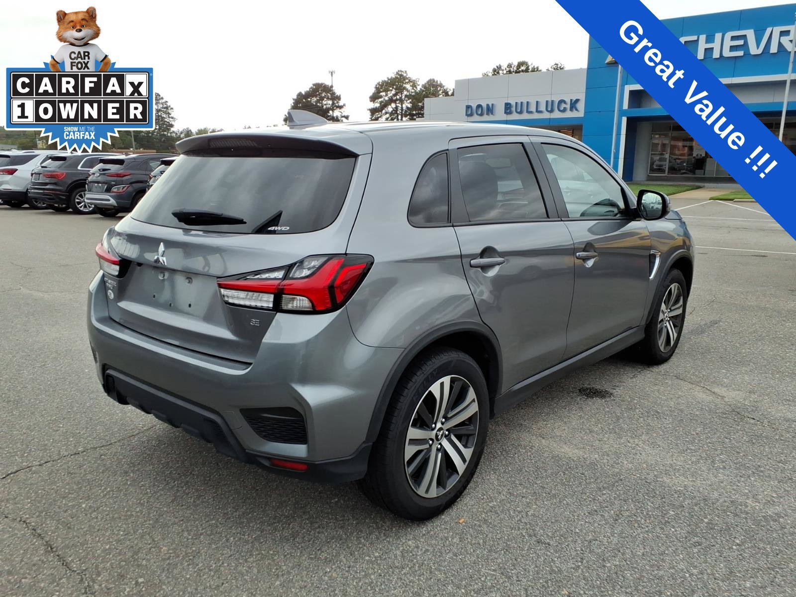 Used 2024 Mitsubishi Outlander Sport SE AWD/4WD image 5
