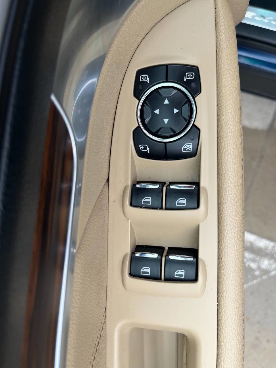 Used 2017 Ford Explorer Limited w/ Equipment Group 301A image 14