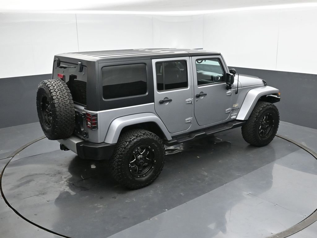 Used 2013 Jeep Wrangler Unlimited Sahara w/ Dual Top Group image 51
