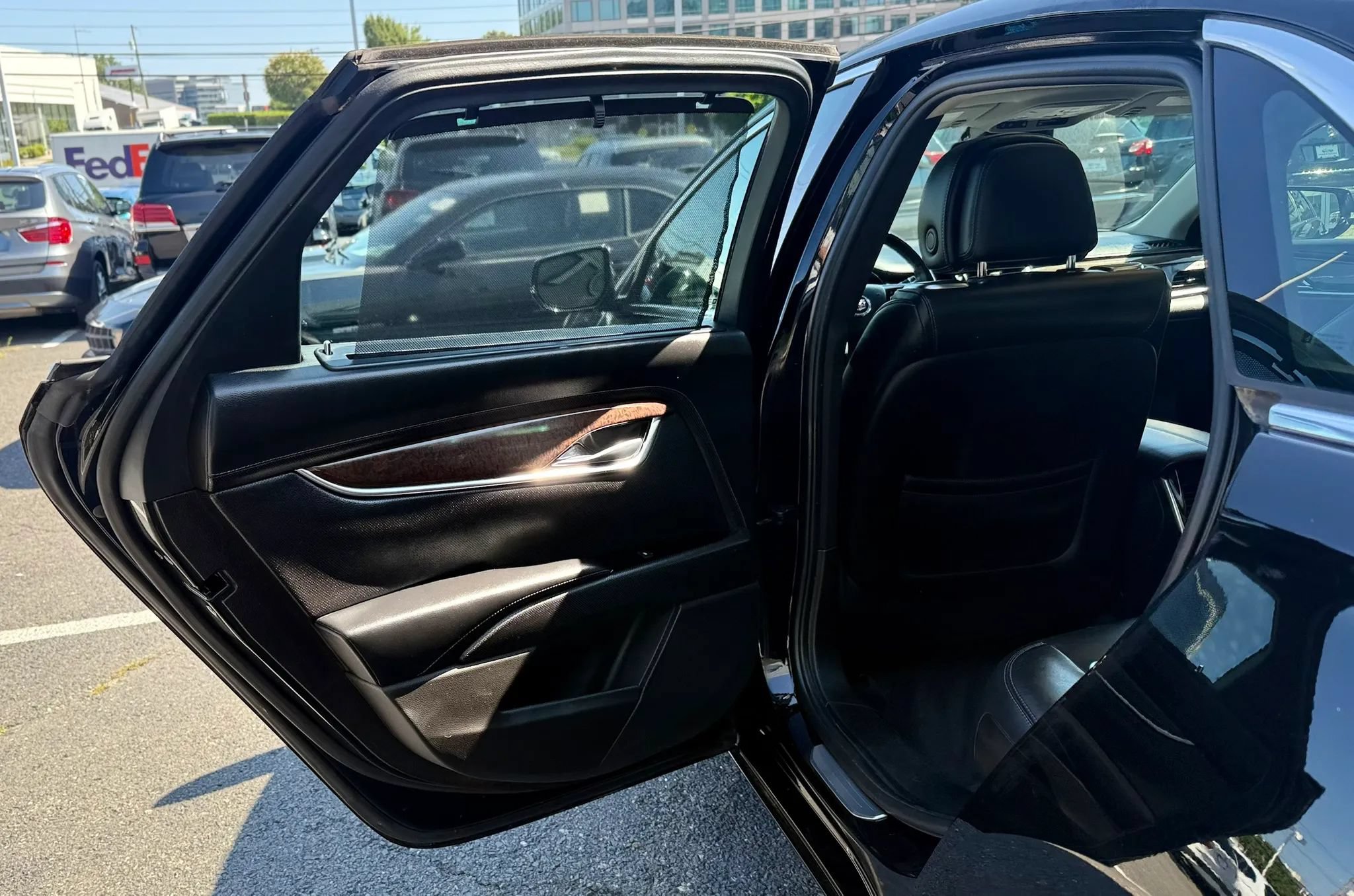 Used 2013 Cadillac XTS Premium FWD image 26