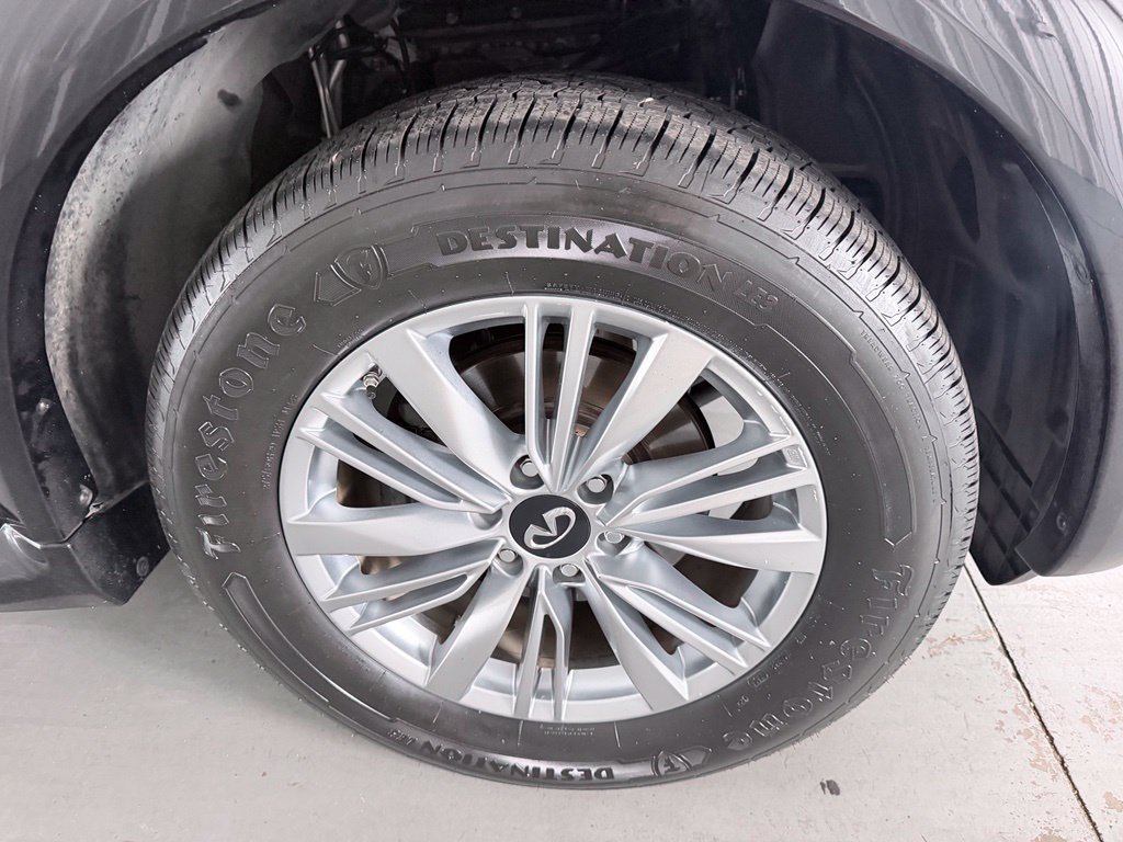 Used 2019 INFINITI QX80 Luxe RWD image 4
