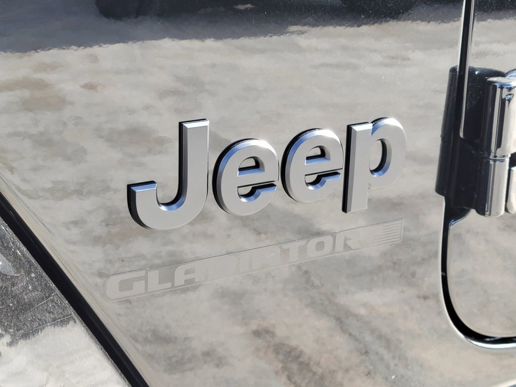 New 2026 Jeep Gladiator Sport image 18
