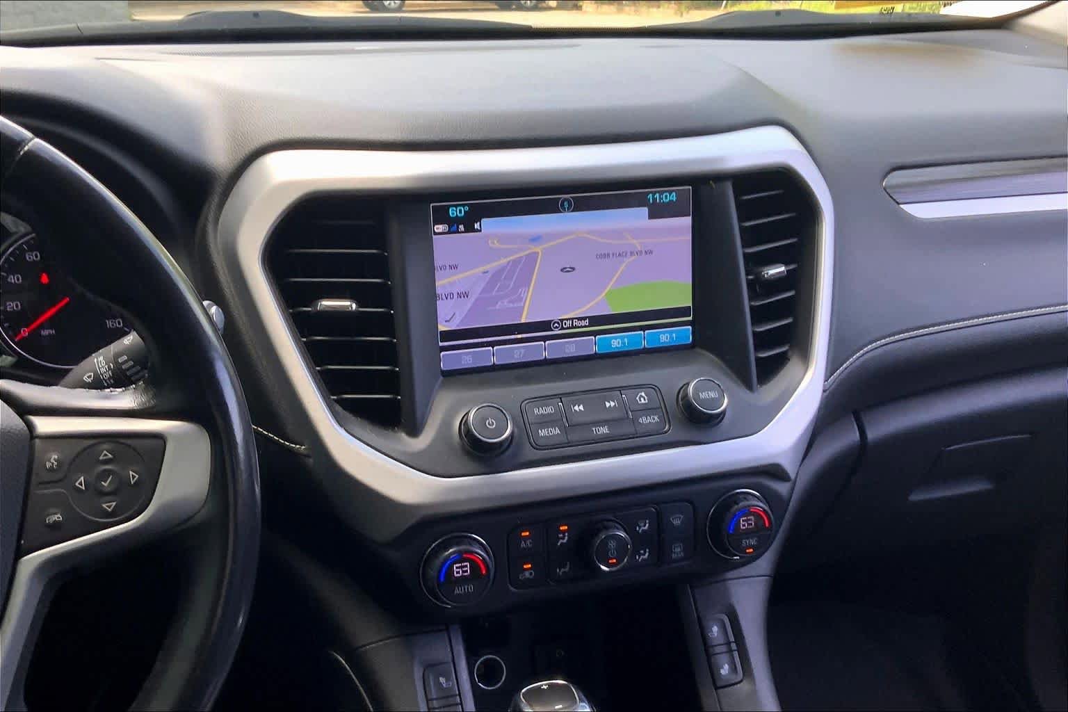 Used 2019 GMC Acadia SLT w/ Black Edition image 7