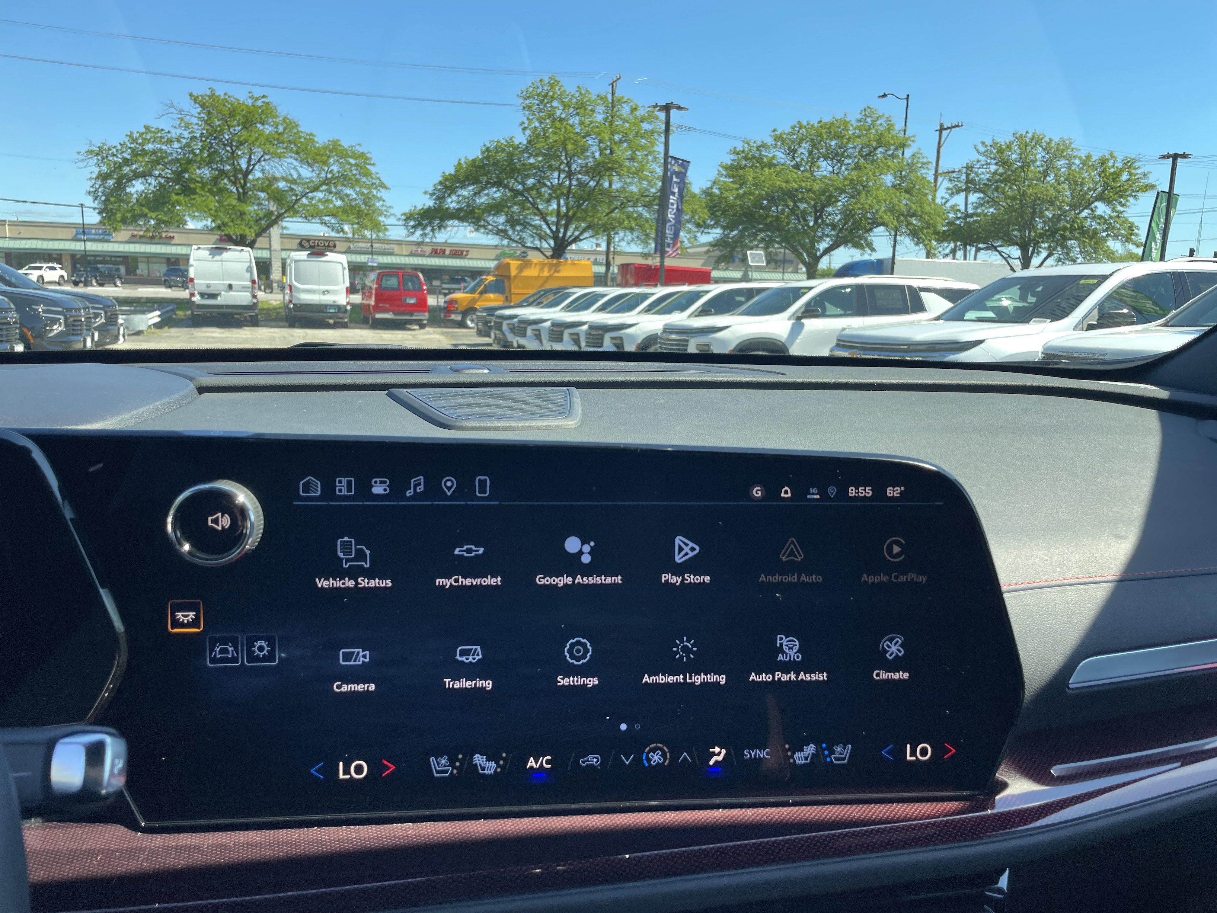 New 2026 Chevrolet Traverse RS FWD image 20