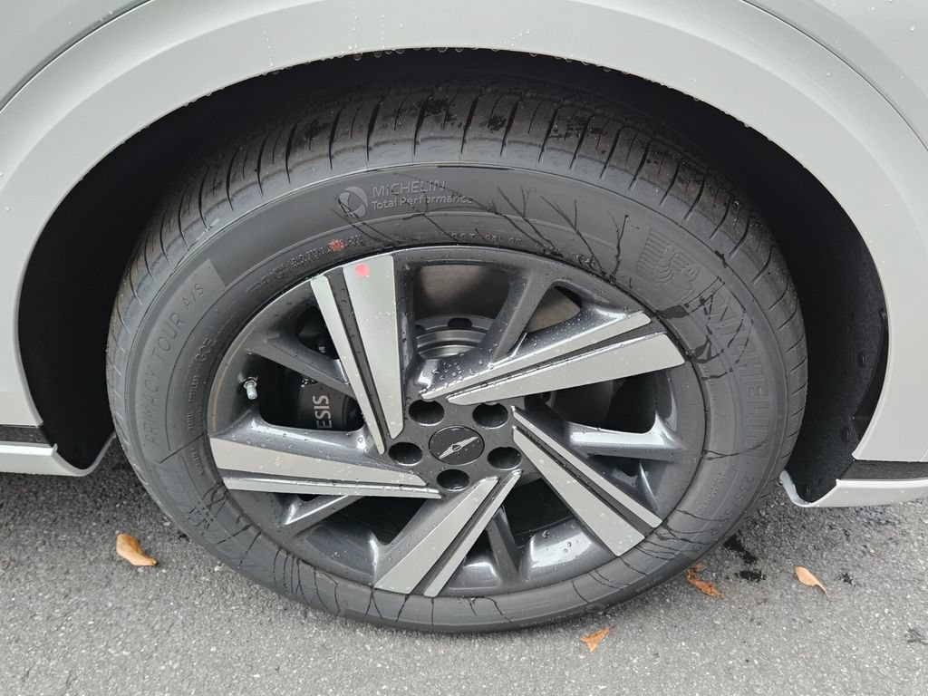 New 2026 Genesis GV70 3.5T Sport Advanced AWD/4WD image 9