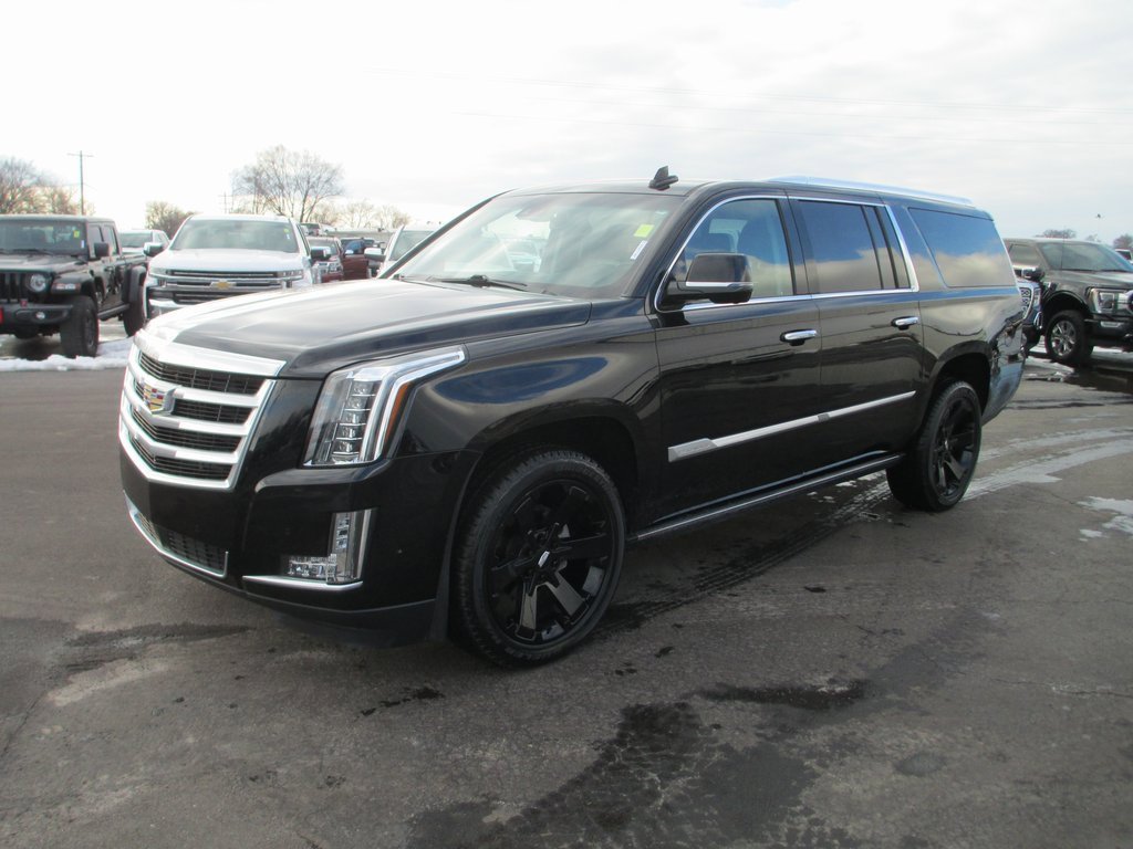 Used 2019 Cadillac Escalade ESV Premium Luxury image 9