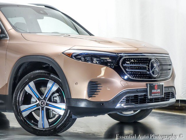 Used 2023 Mercedes-Benz EQB 250+ w/ Exclusive Package image 2