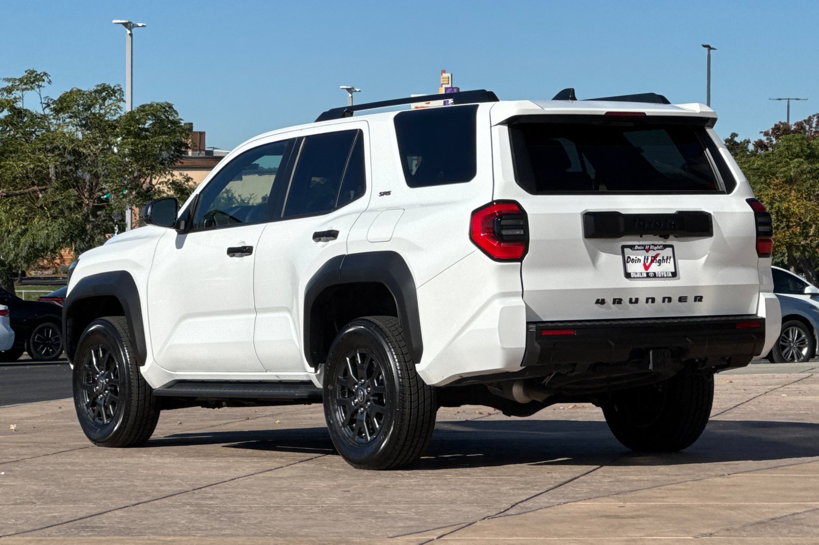 Certified 2025 Toyota 4Runner SR5 AWD/4WD image 7