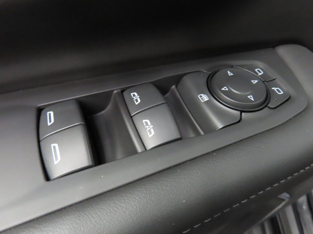 Used 2023 GMC Yukon SLE image 57