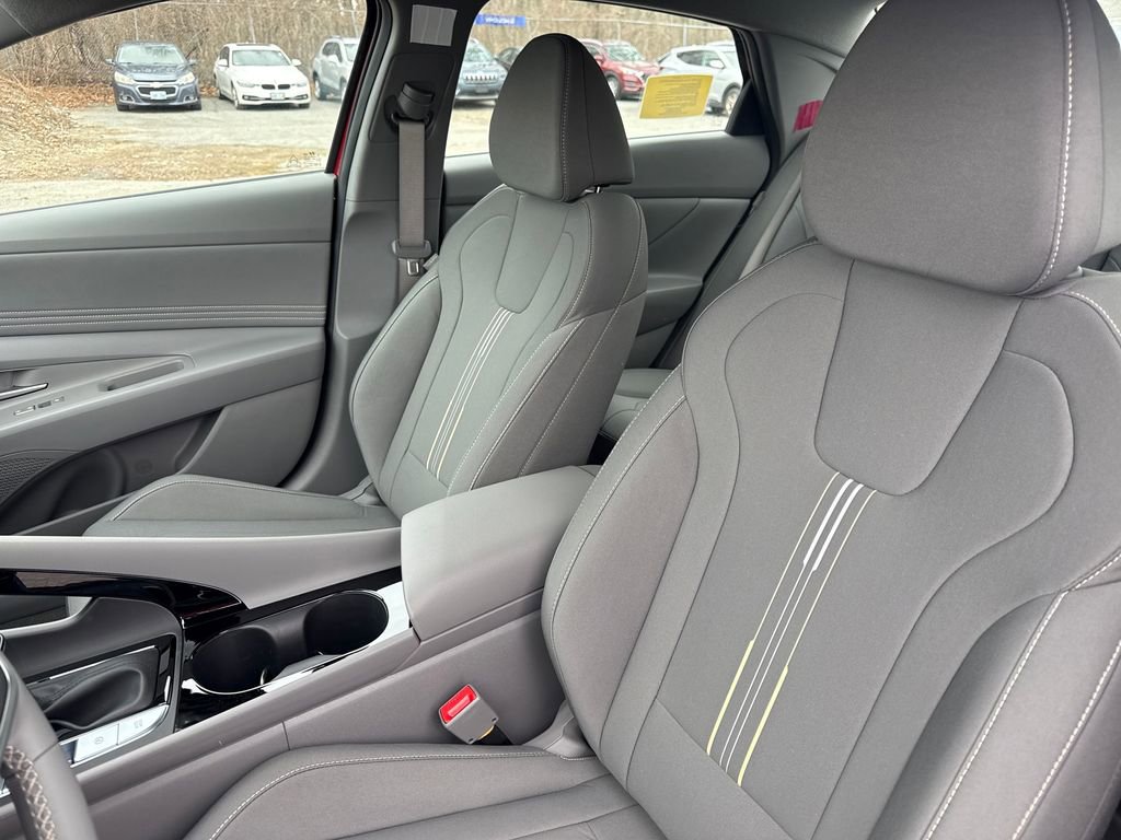 New 2026 Hyundai Elantra SEL Sport w/ Cargo Package image 32