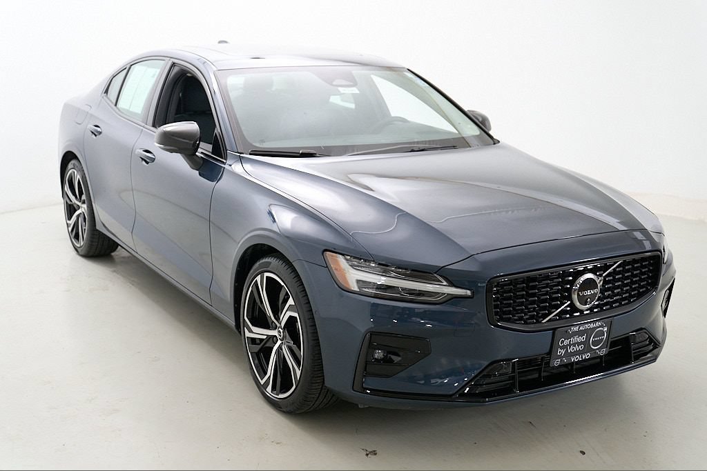 Certified 2024 Volvo S60 B5 Plus AWD/4WD image 3