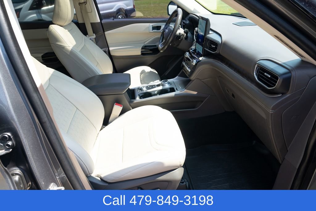 Used 2021 Ford Explorer Platinum w/ Equipment Group 601A image 42