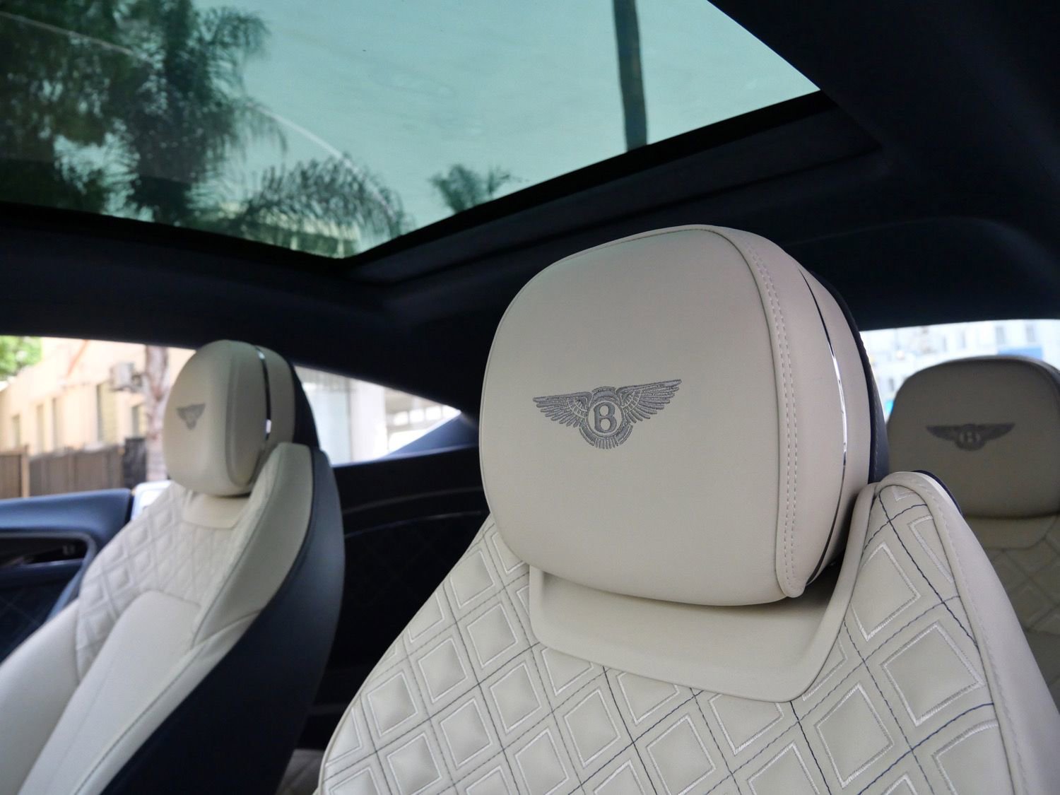 Used 2023 Bentley Continental GT Mulliner image 22