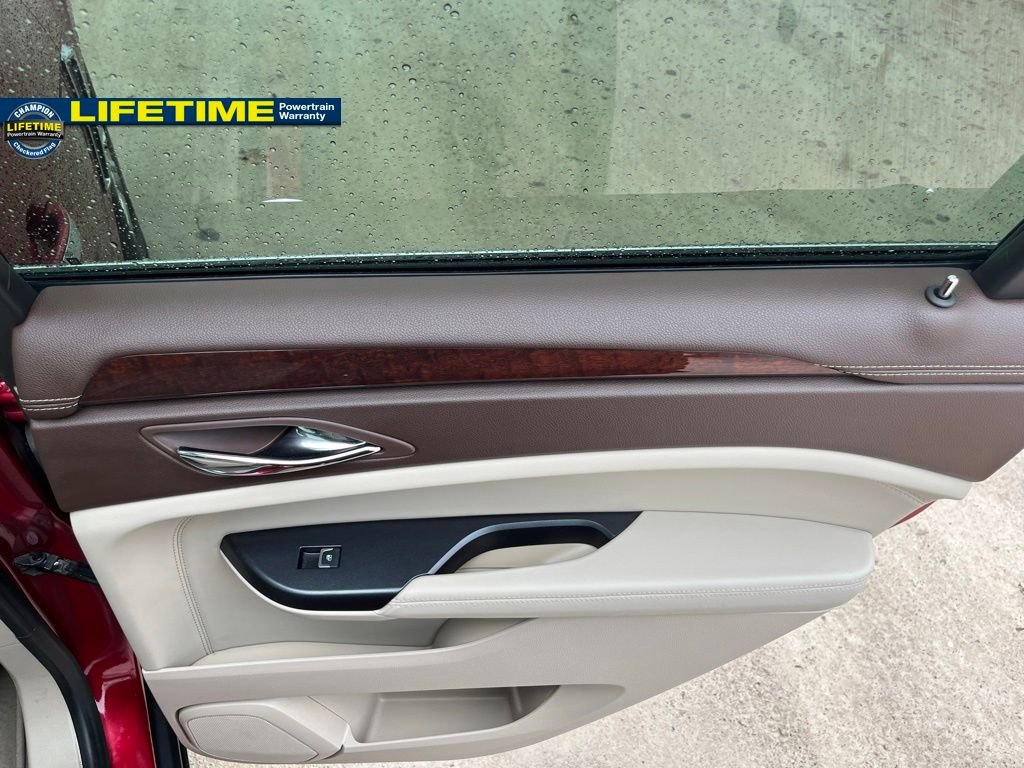 Used 2014 Cadillac SRX Luxury w/ Driver Awareness Package image 28