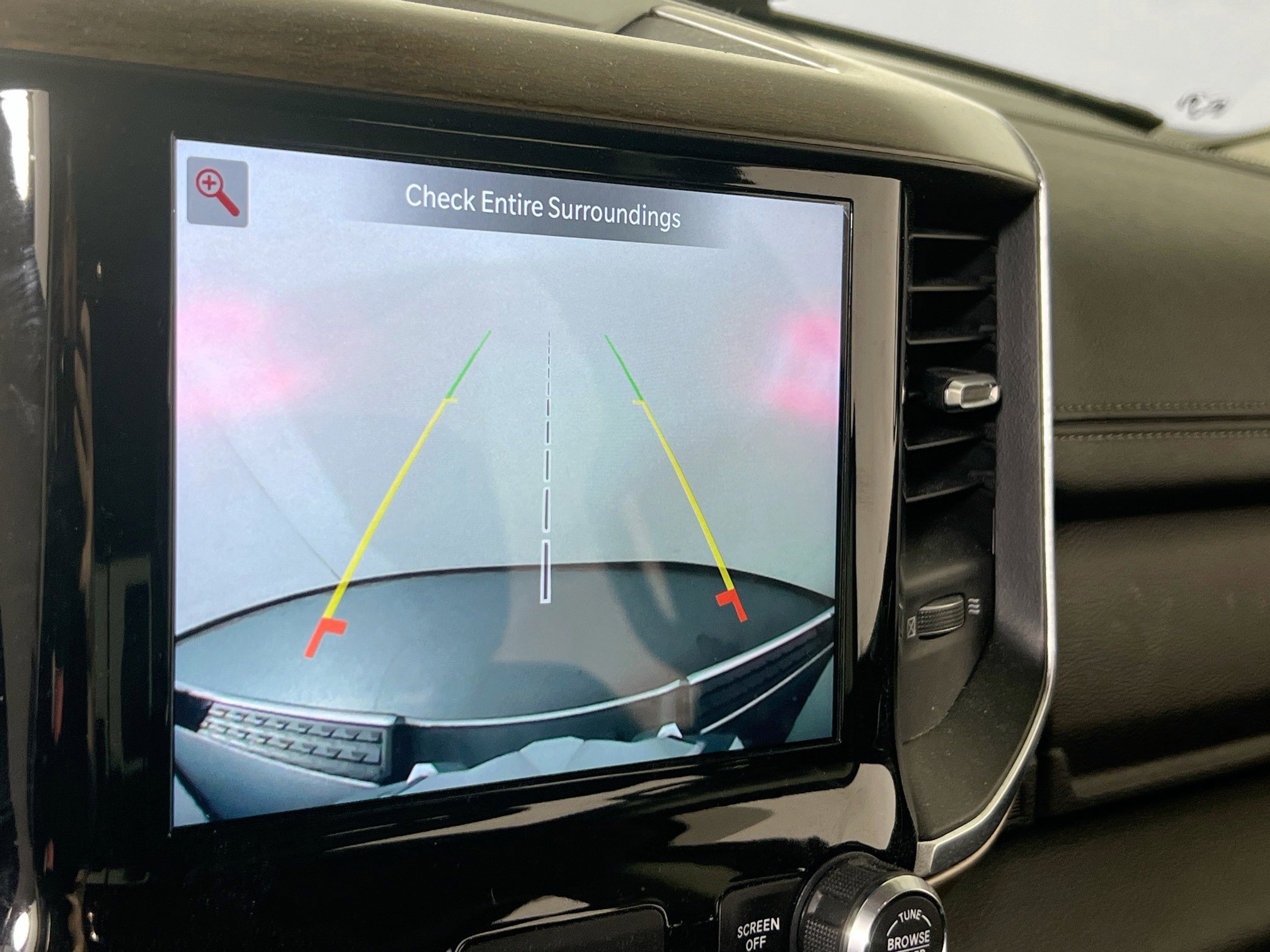 Used 2022 RAM 1500 Laramie image 12