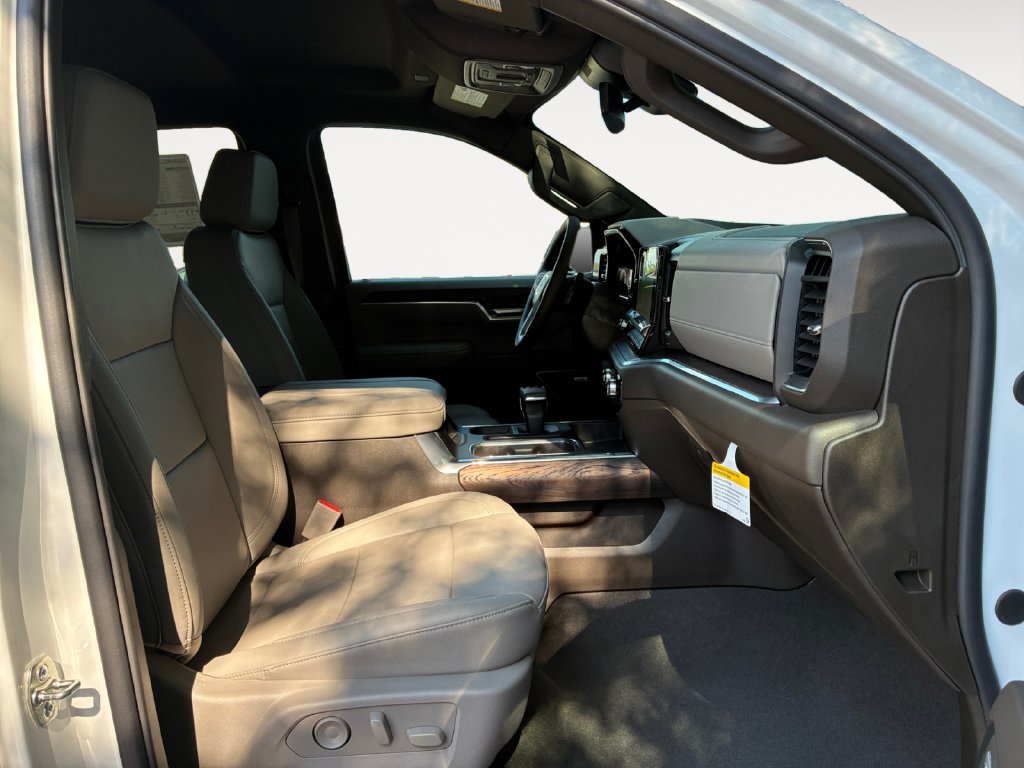 New 2026 GMC Sierra 1500 SLT w/ SLT Premium Plus Package AWD/4WD image 15
