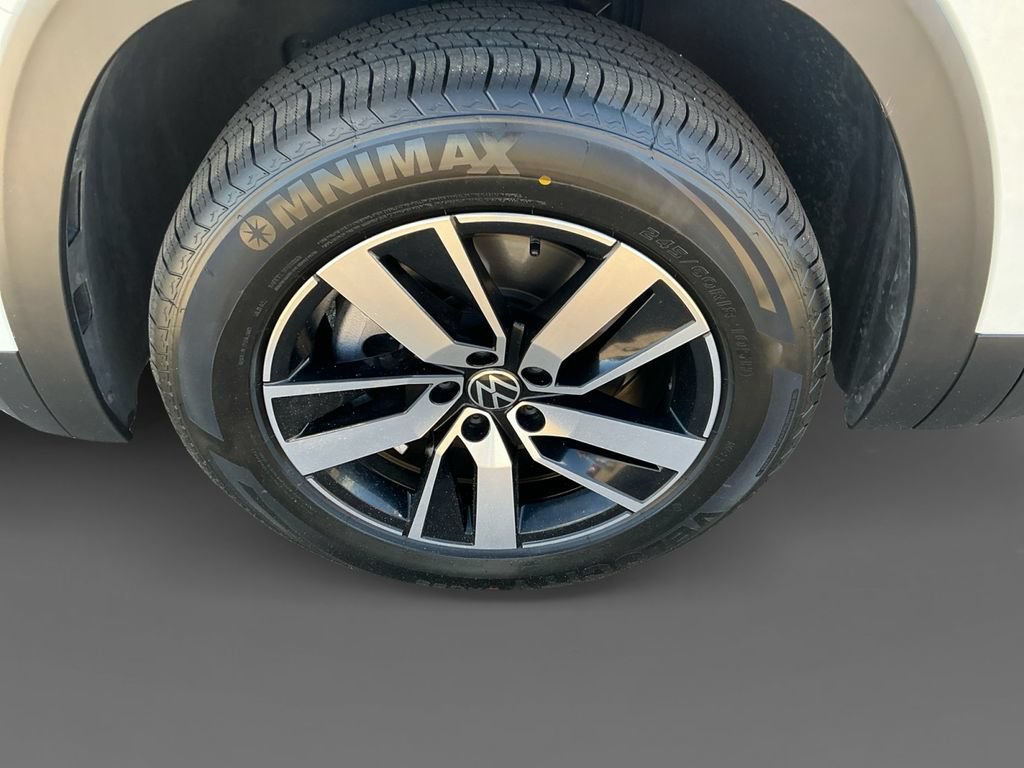 Used 2023 Volkswagen Atlas SE AWD/4WD image 14