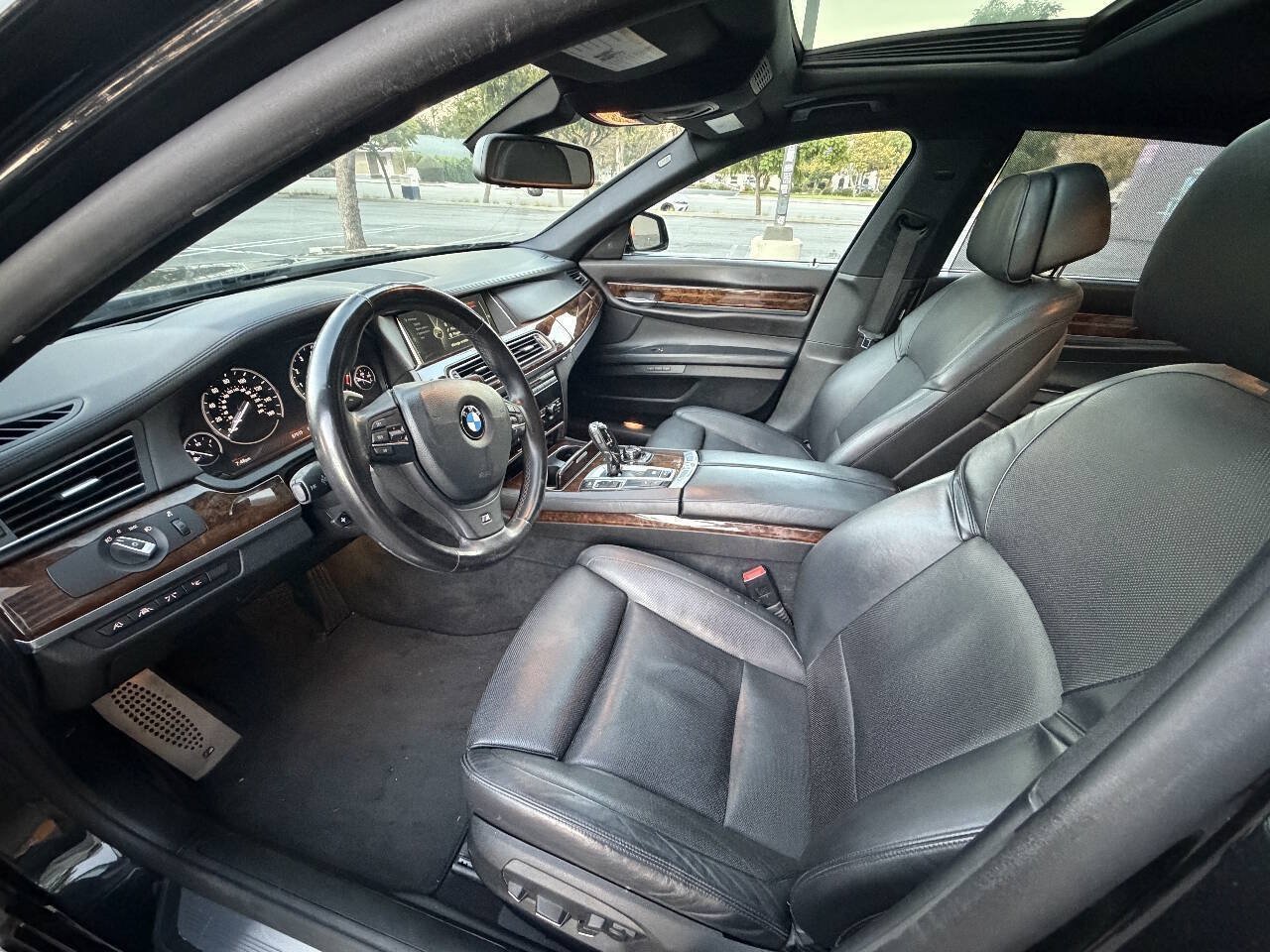 Used 2013 BMW 750Li RWD image 11