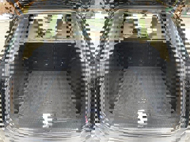 Used 2023 Nissan Rogue SV image 16