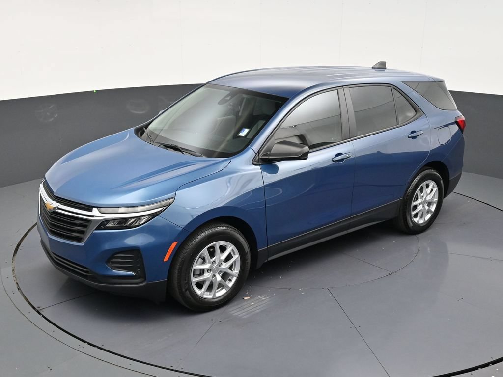 Used 2024 Chevrolet Equinox LS FWD image 13