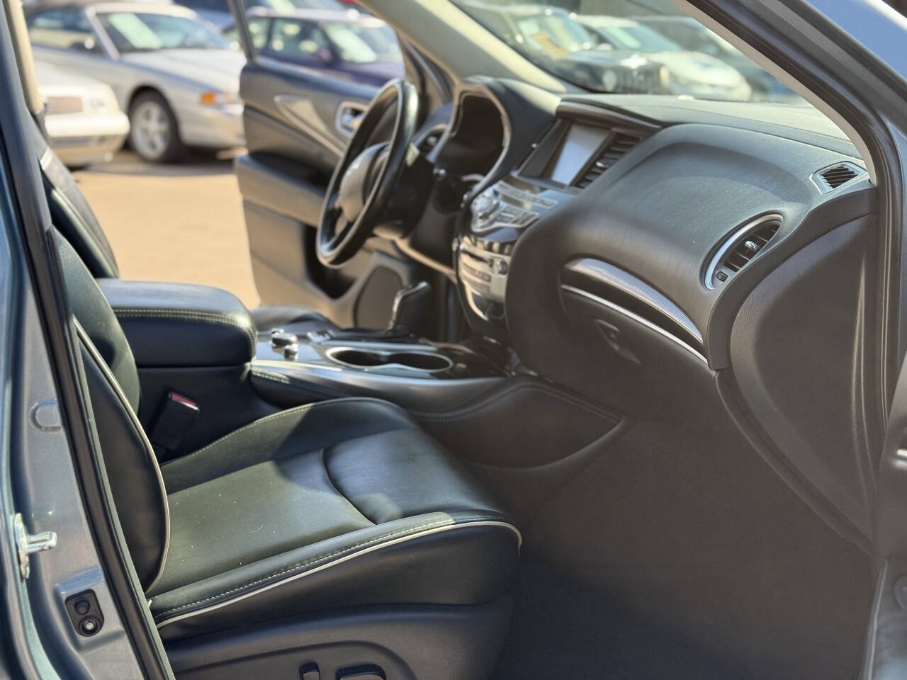 Used 2019 INFINITI QX60 Pure AWD/4WD image 6