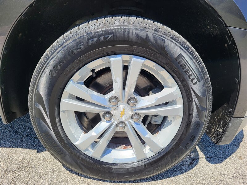 Used 2015 Chevrolet Equinox LT w/ Driver Convenience Package AWD/4WD image 29