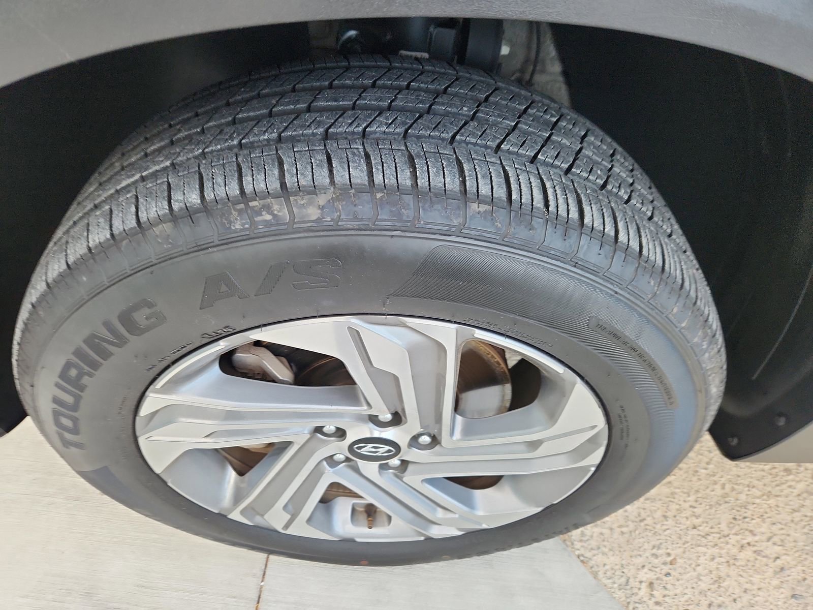 Used 2023 Hyundai Santa Fe SEL image 18