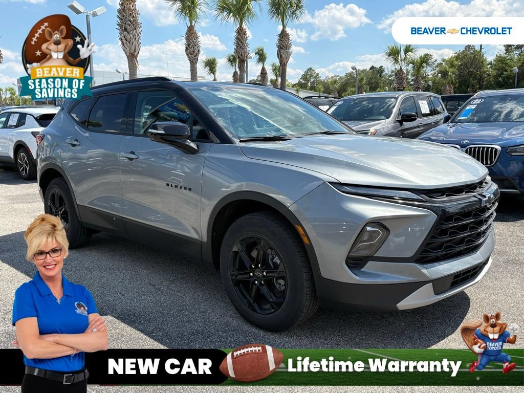 New 2025 Chevrolet Blazer LT w/ Midnight/Sport Edition AWD/4WD image 9