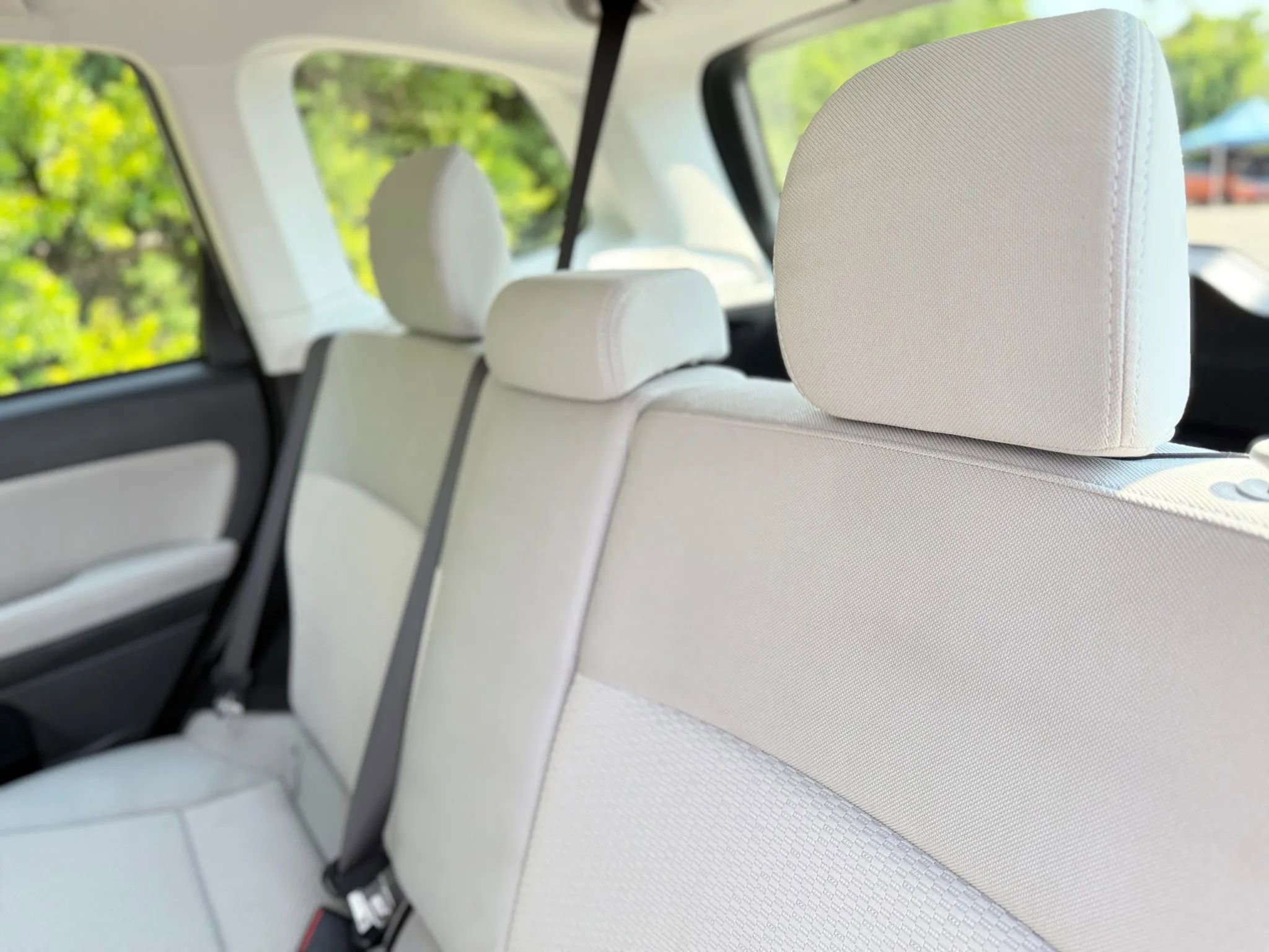 Used 2015 Subaru Forester 2.5i w/ Alloy Wheel Package image 32