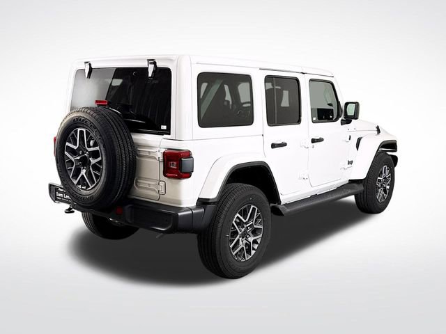 New 2025 Jeep Wrangler Sahara image 7