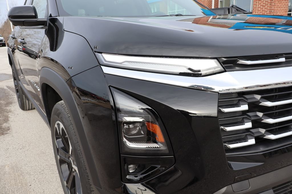 New 2026 Chevrolet Equinox LT w/ Convenience Package II image 3