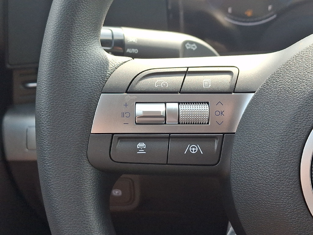 New 2027 Hyundai Kona SE AWD/4WD image 18
