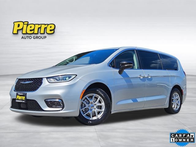 Used 2024 Chrysler Pacifica Touring-L