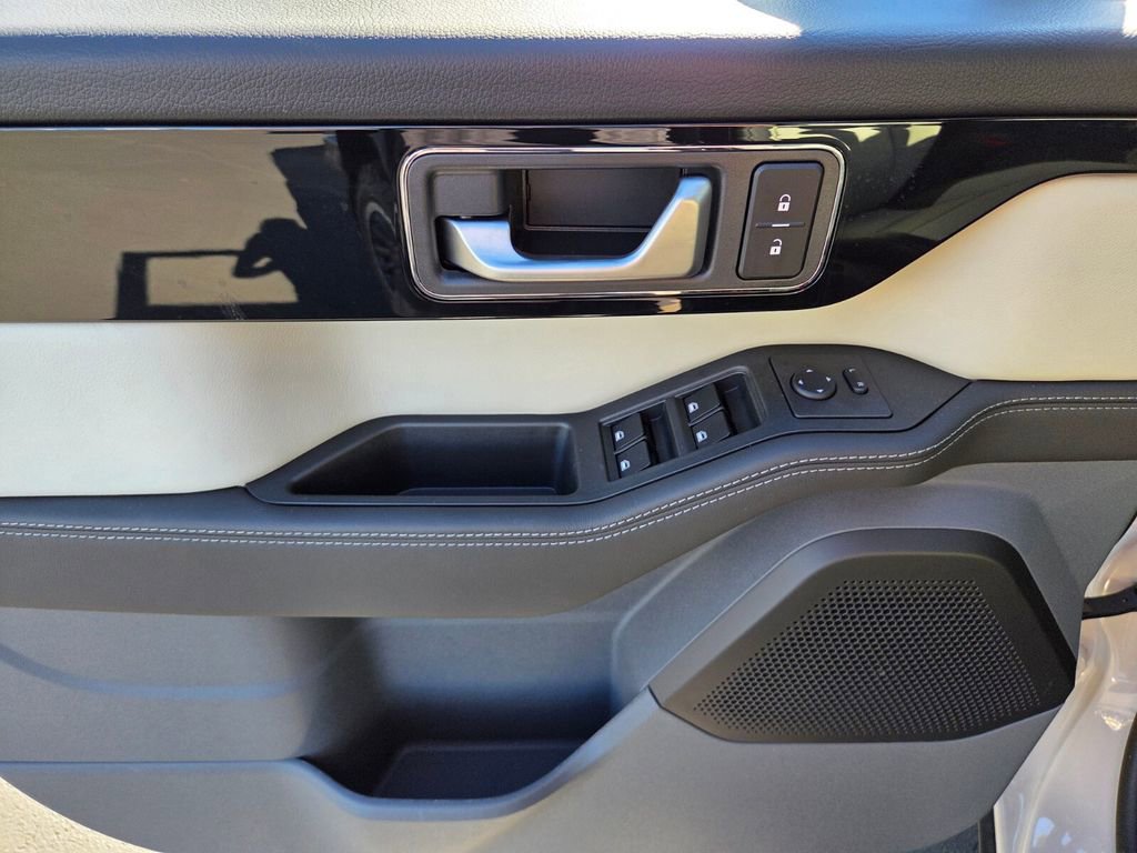 New 2025 INEOS Grenadier Fieldmaster Edition image 19