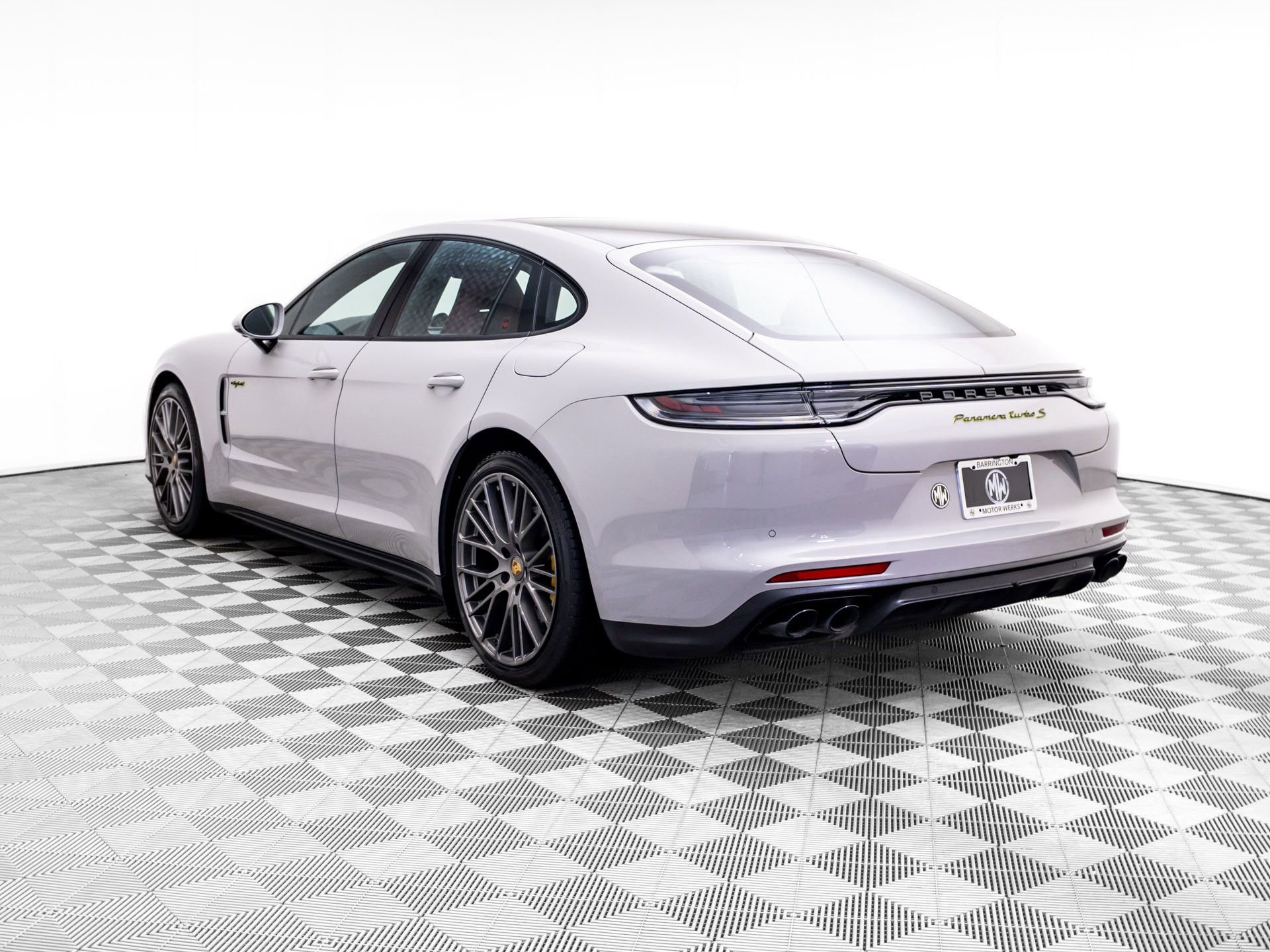 Used 2023 Porsche Panamera Turbo S w/ Assistance Package image 3
