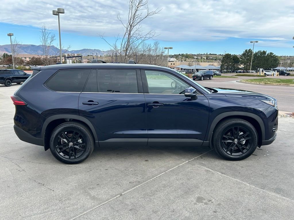 Used 2026 Toyota Grand Highlander AWD image 9