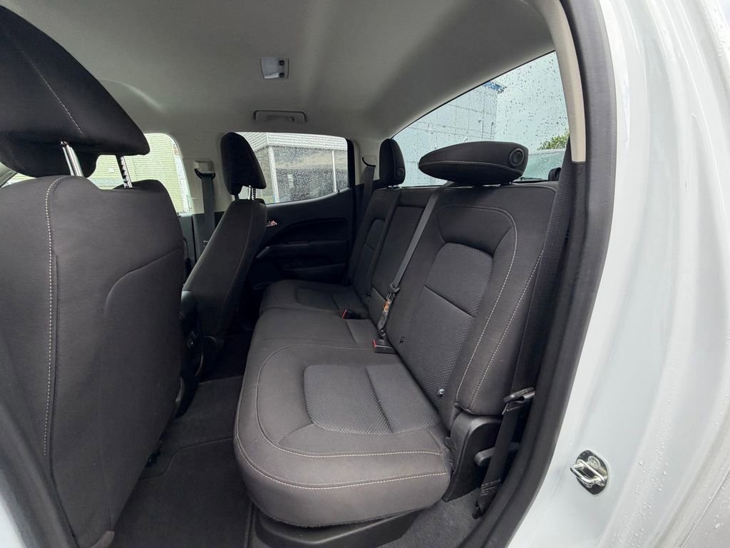 Used 2022 Chevrolet Colorado LT AWD/4WD image 10