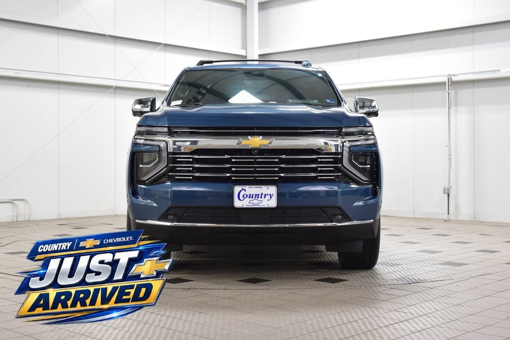 New 2026 Chevrolet Suburban Premier AWD/4WD image 2