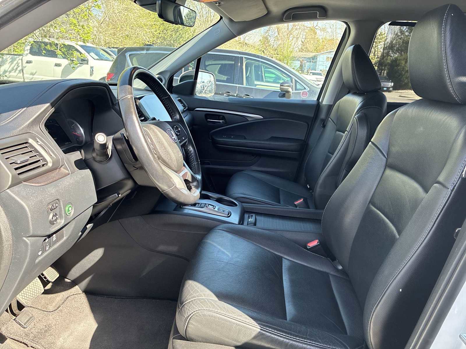 Used 2021 Honda Pilot Black Edition image 13