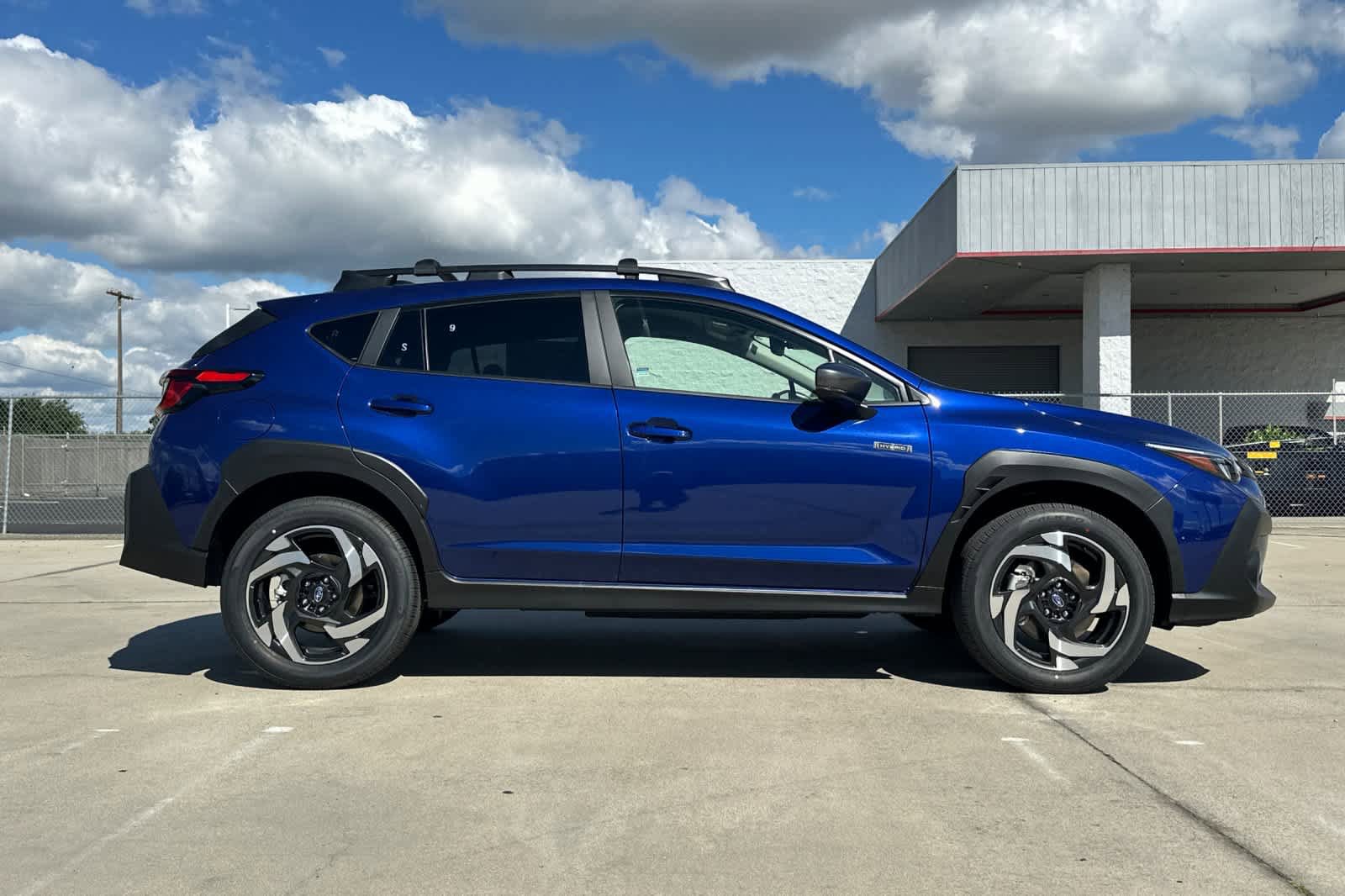 New 2026 Subaru Crosstrek 2.5i Limited AWD/4WD image 2