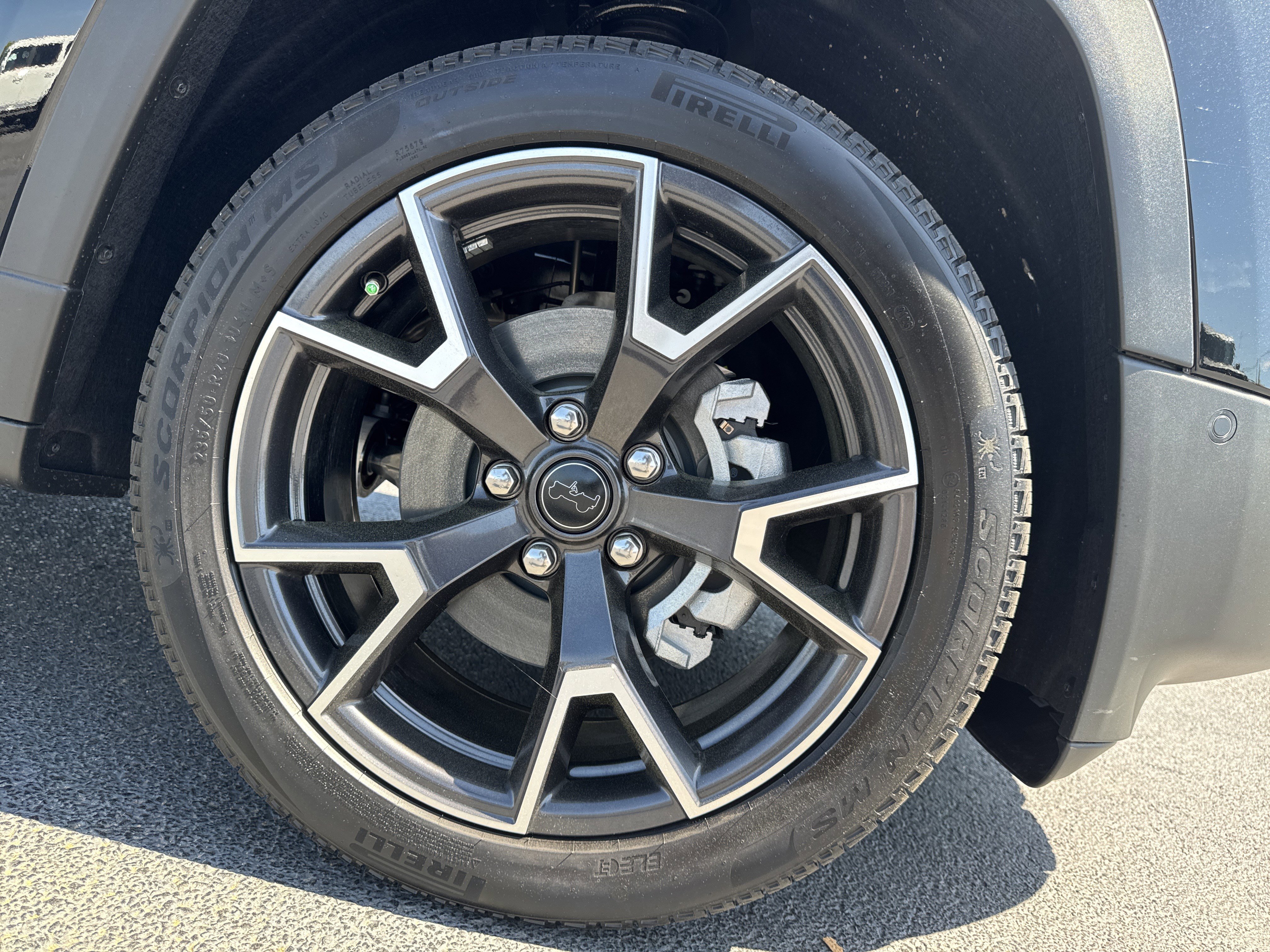 New 2026 Jeep Cherokee Overland image 15