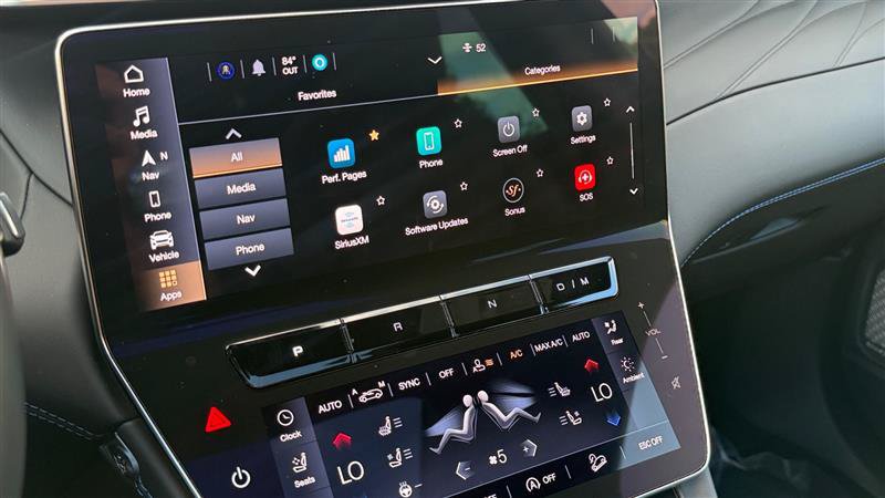 Used 2023 Maserati Grecale Modena AWD/4WD image 35